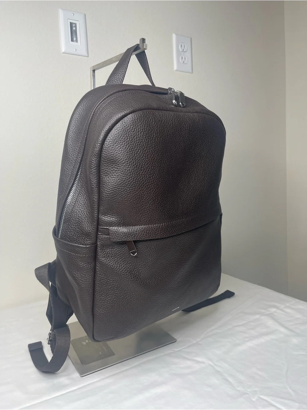 VINCE DARK Chocolate Leather BACKPACK Large Rare! NWT $ 398